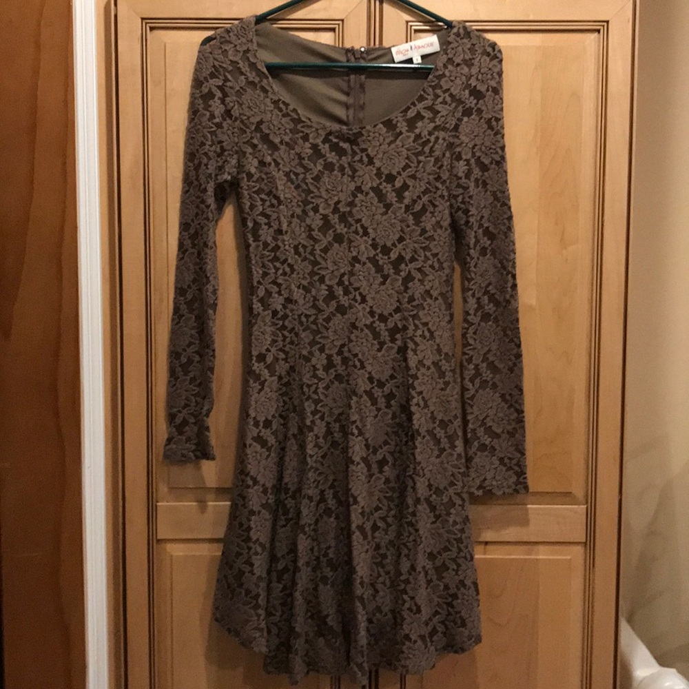 Mon Amour Lace Long Sleeve Dress Small